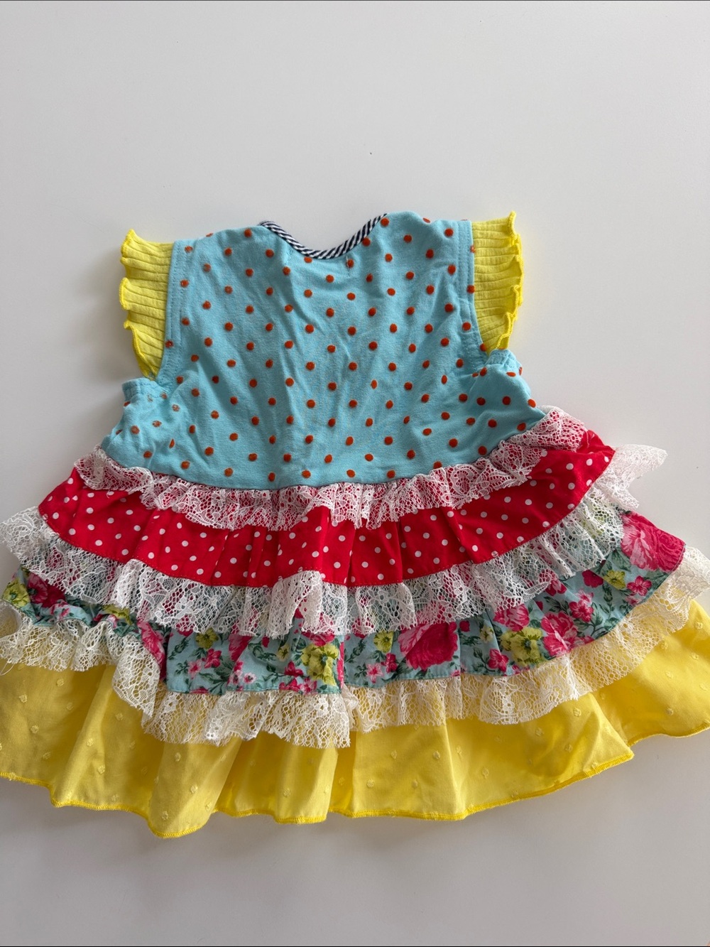 Rare find - Bright Floral Layered Ruffle Top - Picture 3 of 7